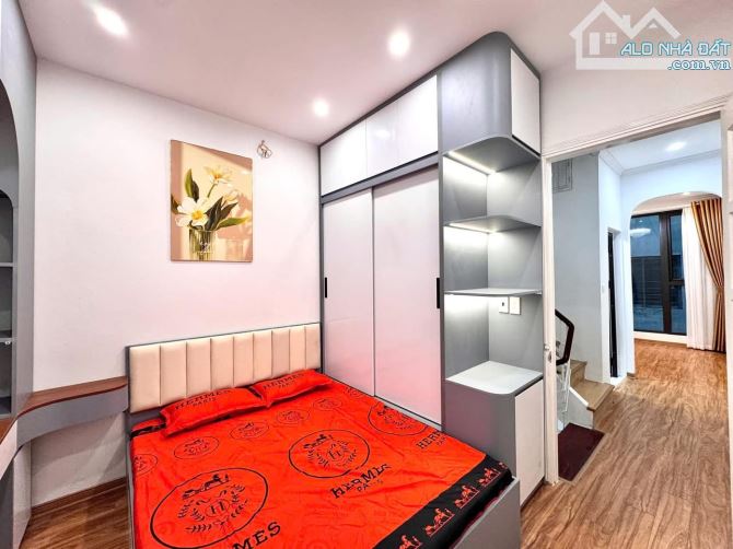 Tôi bán nhà phố Đông Tác, Phạm Ngọc Thạch ĐỐNG ĐA oto đỗ cửa 65m2 8T bán 8ty95 - 3