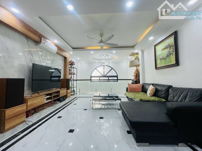 Nhà Đẹp mới Thạch Bàn Long Biên, ô tô nhỏ đỗ cửa - 4