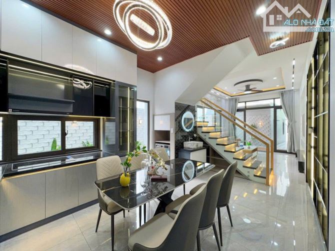 Bán nhà 2 tầng  sân vườn x122m2 kiệt Hoàng Diệu thông Nguyễn Hoàng , Hải Châu , Đà Nẵng - 4