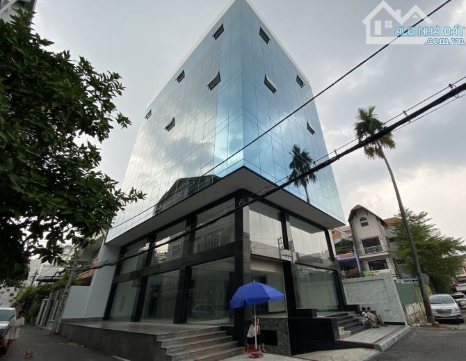 Building 2 Mặt tiền Trương Công Định mới 100%, thu nhập 200 triệu/tháng bán gấp - 4