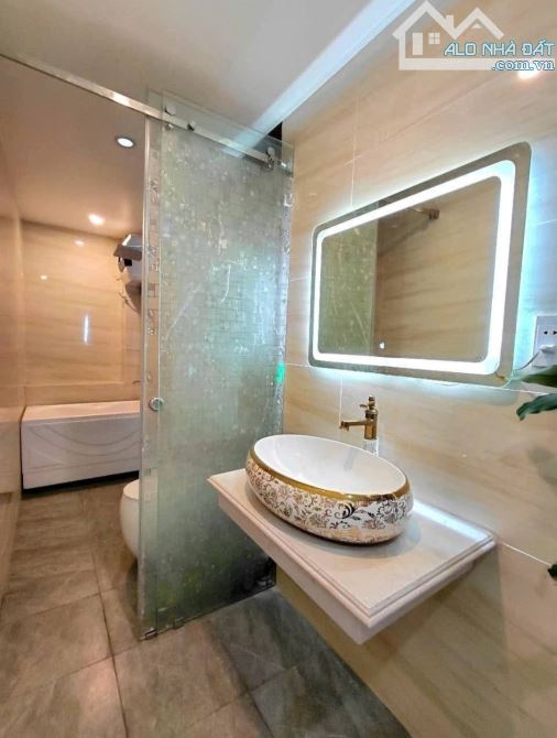 Chợ Hàng, Dư Hàng Kênh, Lê Chân, Hải Phòng. 3,5 tầng, 48m2, 3,5 tỷ. Ngang 7,5m, d2 - 4