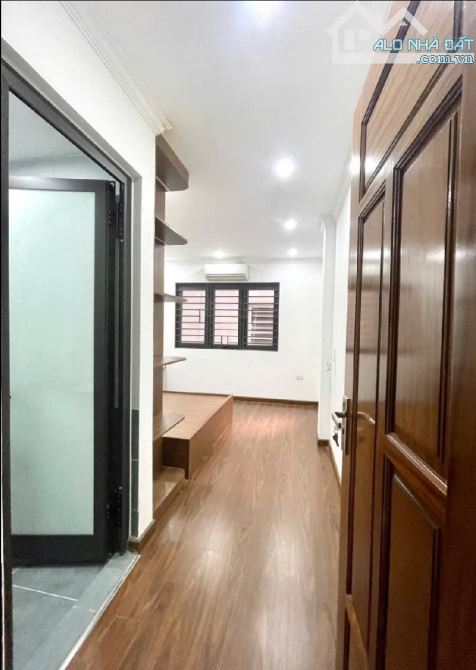 35M2, 6 TẦNG, LÔ GÓC, NHÀ MỚI, THANG MÁY, FULL NỘI THẤT Ở LUÔN. HIẾM NHỈNH 7 TỶ - 4