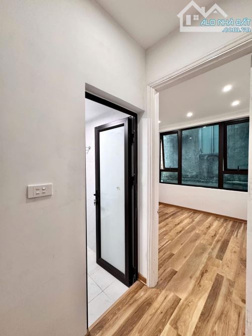 Tôi bán nhà phố Đông Tác, Phạm Ngọc Thạch ĐỐNG ĐA oto đỗ cửa 65m2 8T bán 8ty95 - 4