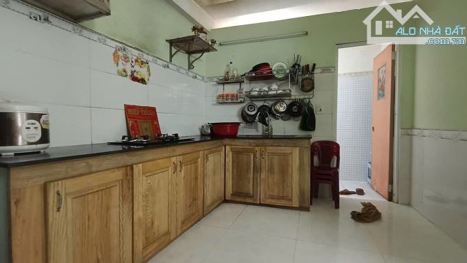 Nhà gác lửng kiên cố kiệt Trần Đình Tri cách biển Nguyễn Tất Thành 50m - 5