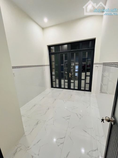 B.Á.N N.H.À MỚI Ở NGAY. DTSD. 50M. KO QUY HOẠCH. SHR. HOÀN CÔNG ĐỦ. NHỈNH 2Tỷ - 5
