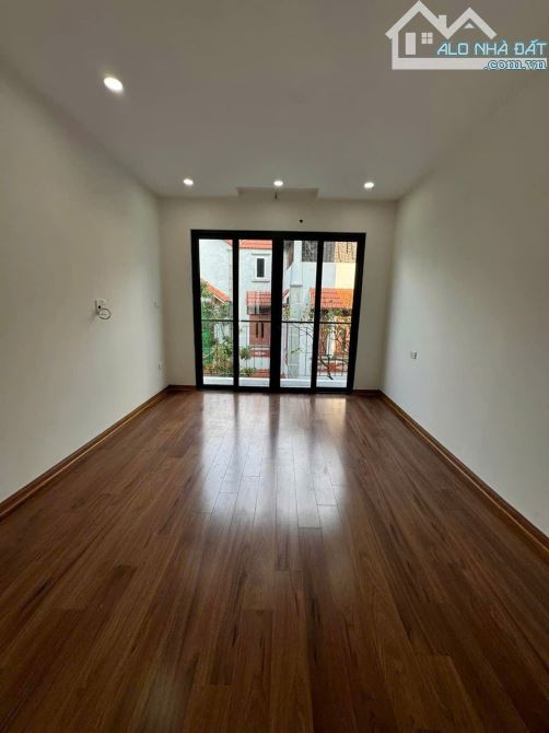 CẦN BÁN NHÀ THẠCH BÀN LONG BIÊN HÀ NỘI. - 5