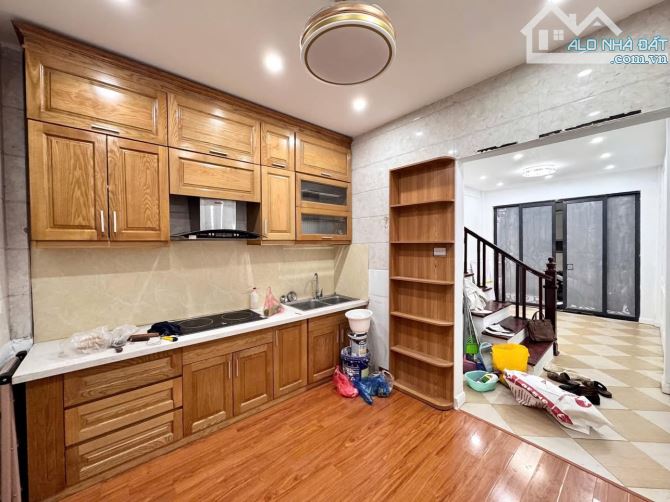Tôi bán nhà phố Đông Tác, Phạm Ngọc Thạch ĐỐNG ĐA oto đỗ cửa 65m2 8T bán 8ty95 - 5