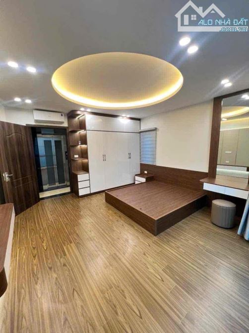 bán nhà hà đông - lô góc - thang máy - 5 tầng - 6