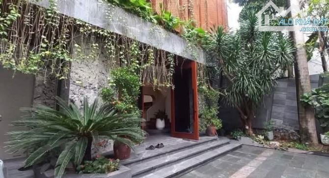 PHỐ GIANG VĂN MINH – Ô TÔ TRÁNH – KINH DOANH – 358 M – 99 TỶ - 6