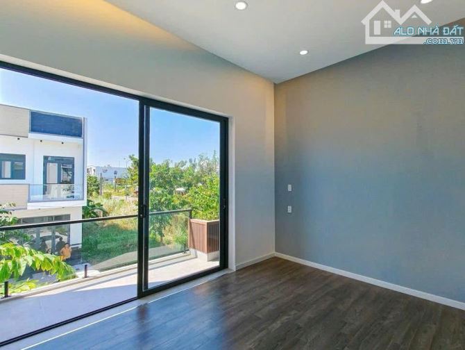NHÀ LẦU CẠNH KHU DÂN CƯ HIỆN HỮU - 6