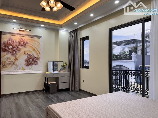 ĐẸP NHẤT PHÂN LÔ BỘ GIÁO DỤC, HỒ TÂY, OTO TRÁNH VỈA HÈ CÂY XANH, 60m, 6 TẦNG TM, 21 Tỷ - 6