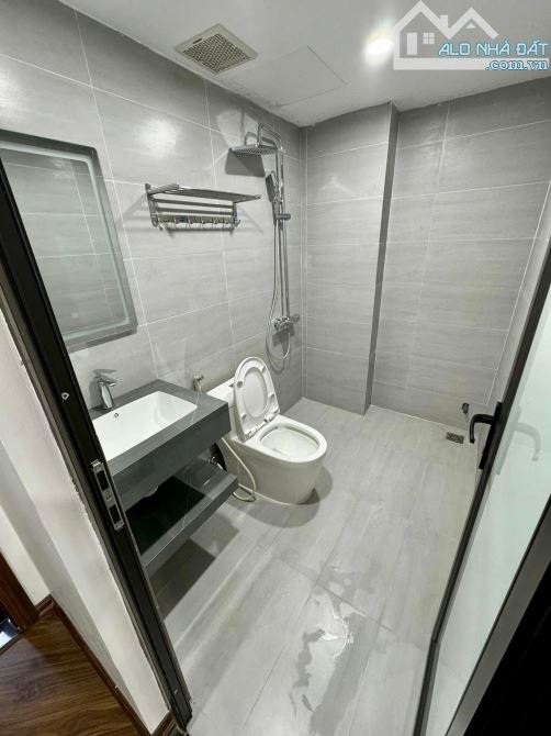 SIÊU PHẨM PHỐ TRẠM, 56M², 7 TẦNG, GARA Ô TÔ, THANG MÁY - KINH DOANH ĐỈNH! 💰 18,2 TỶ! - 8