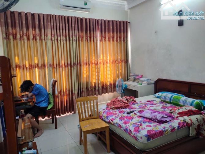 Mặt Tiền Nguyễn Thị Kiểu. 100m2-3 Tầng, Đường 24m, Ngay Siêu thị Mega, Chỉ 5tỷ6 - 8