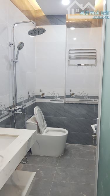 Bán nhà 964/ đường tân kỳ tân quý. Bình Hưng Hòa, Bình Tân. giá 7.95 tỷ thương lượng. - 9