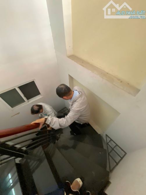 nhà đẹp- dòng tiền ổn định 200 triệu/năm-  Phan Văn Sửu-  Tân Bình - 9