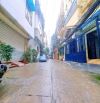 SIÊU HIẾM – Bán nhà phố Hào Nam  - 90m2 - 4 Tầng, MT 18m, Chỉ 21,5 Tỷ!