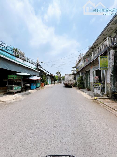 Bán nhà mặt tiền chợ thánh tâm 374m2 giá tốt kinh doanh sầm uất quá rẻ ạ
