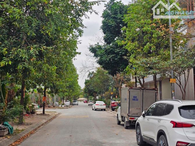 Bán Đất Đường Nguyễn Hoàng Nghị Khả Lễ 2 DT 70m,MT4,5 m, Hướng ĐN Giá 7,7 Tỷ
