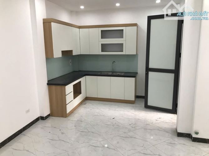 Bán nhà  Ngũ Hiệp - Tứ Hiệp mới koong VF3 đỗ cổng giá đầu tư 5.15 tỷ