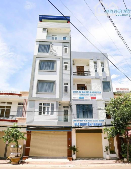 Bán khách sạn 6 tầng đường nguyễn thị định phường nguyễn văn cừ quy nhơn bình định