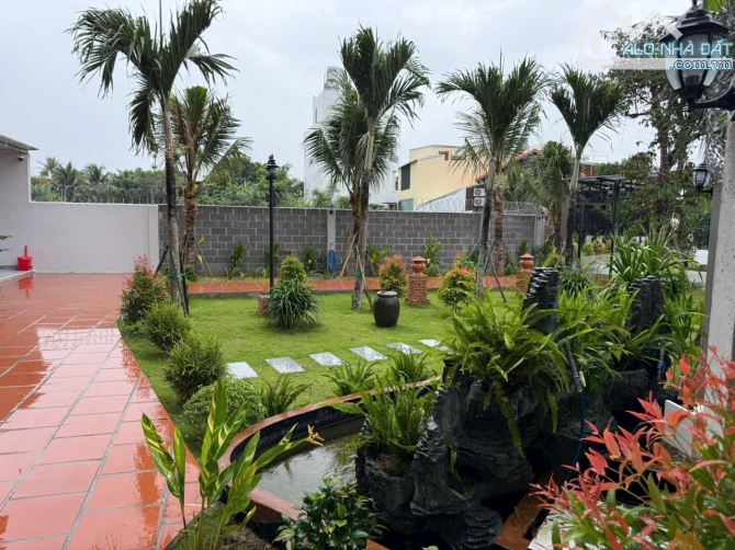 Nhà vườn 1100 m2 gần đường Võ Nguyên Giáp, Vĩnh Hiệp, TP Nha Trang giá chỉ 6,5 tỷ