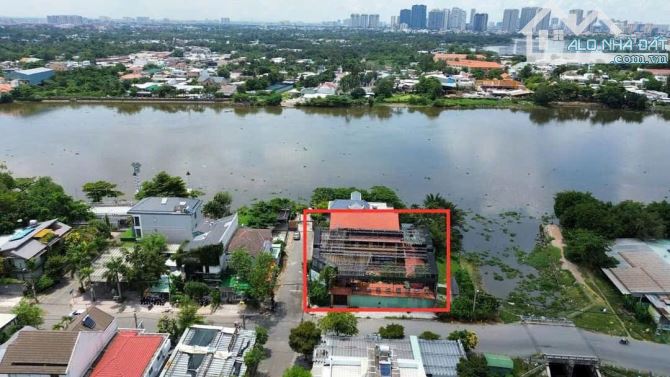 Biệt Thự Góc 2 mặt tiền Đường Số 10 - ngay GiGa Mall, View sông Sài Gòn, 26x26m, Chỉ 77 Tỷ