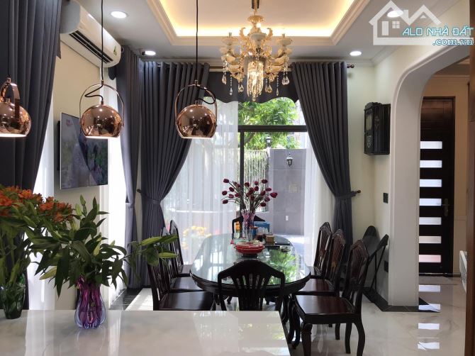 GIÁ RẺ. 2 Tầng đường Lê Quang Đạo,( ngay Phố Tây- An Thượng)82m2, giá 17 tỷ TL