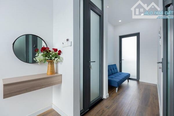 Bán Gấp Biệt Thự Đẹp Đường Trần Bình Trọng, Phường Nguyễn An Ninh + 1tr2l + Giá 14 tỷ 5