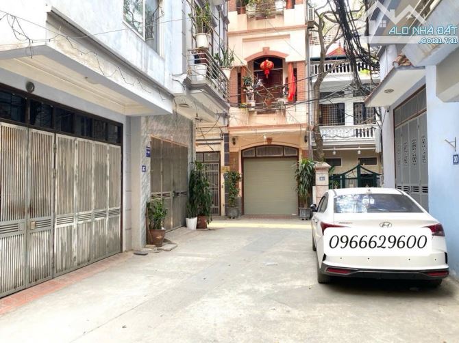 NHÀ ĐẸP NGUYỄN HOÀNG, Ô TÔ ĐỖ CỬA, 3 BƯỚC RA Ô TÔ TRÁNH. 55m2 NHỈNH 10 TỶ