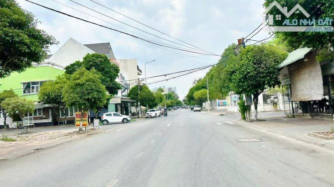 Bán nhà 3 lầu trục đường lớn trung tâm P.Thống Nhất, Biên Hòa, 72m2, giá 7 tỷ 950.