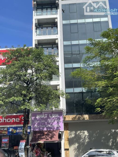 Bán tòa VP mặt phố Hoàng Văn Thái, 105m2, 9 tầng 1 hầm thang máy, mặt tiền 6m, 58 tỷ