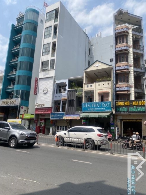 Siêu phẩm đầu tư - Tòa nhà căn hộ dịch vụ 7 tầng, mặt tiền đường Dương Bá Trạc, P2, Quận 8