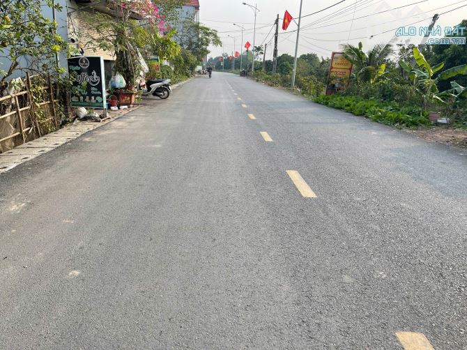 SIÊU KHỦNG! 4000m2 là mảnh đất để ở to nhất có bán trên thị trường Khoái Châu đã có sổ