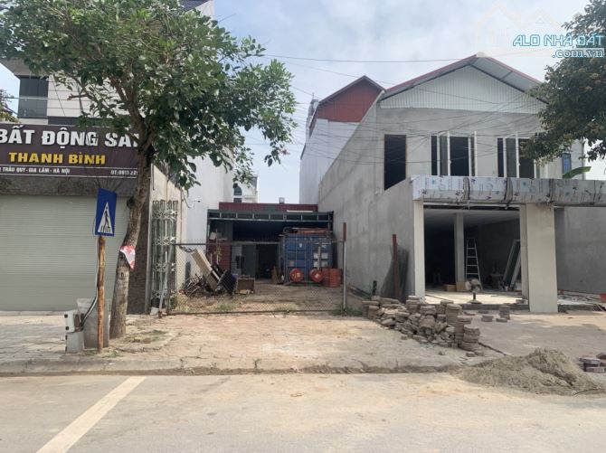 Bán 102m đất biệt thự 31HA mặt trục shophouse Sông Hồng, trung tâm Trâu Quỳ, kinh doanh