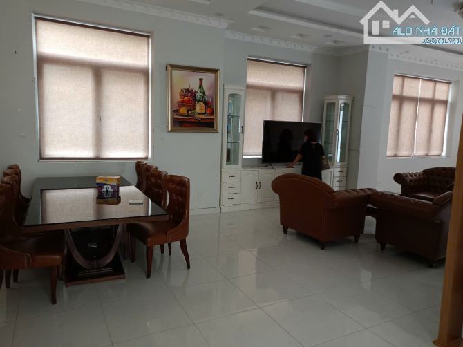 BÁN BIỆT THỰ 1 TRỆT 2 LẦU – KHU ĐỒI 2 – PHƯỜNG 10 TP. VŨNG TÀU – 🌟247M2 CHỈ 17 TỶ
