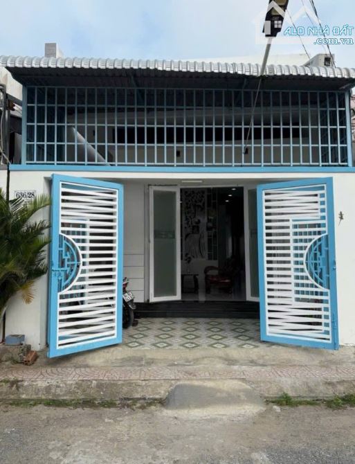 Chủ thua gà cần bán nhanh căn nhà ở 211m2 sổ hồng riêng giá 600tr ở An Hoà Trảng Bàng