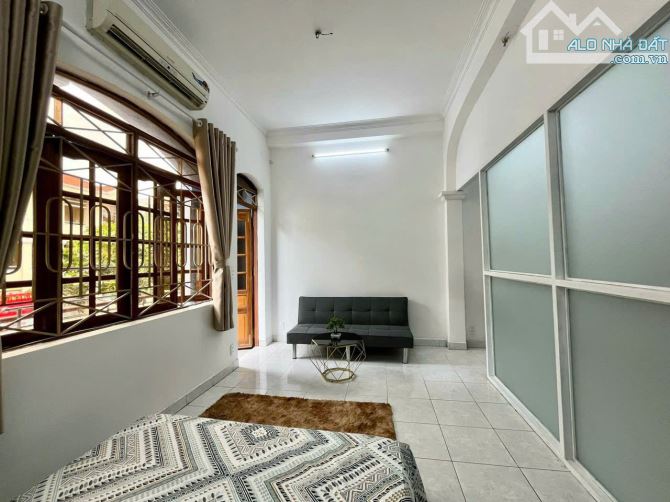 Siêu phẩm 12 phòng CHDV P7 Bình Thạnh-giáp Phan Đăng Lưu-Hoàng Hoa Thám - CN 95m2- 11,6 tỷ