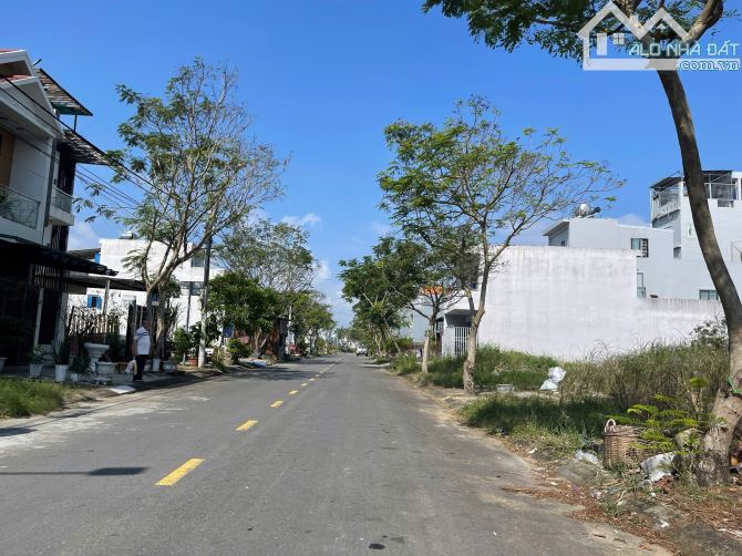 Bán lô đất đẹp 115m đường 7m5 Lê Nhu Hổ gần Phan Tòng khu Biển Tân Trà giá TỐT