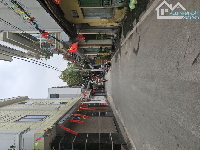 Bán đất TT Phùng 56M , ô tô vào,10m ô tô tránh, giá nhỉnh 4 tỷ