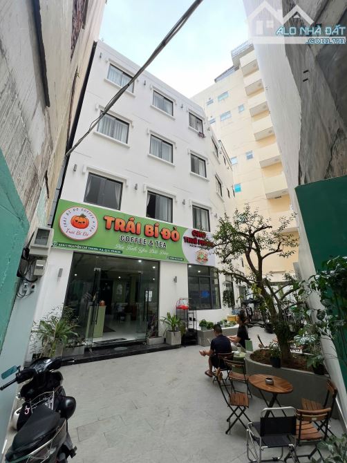 Khách sạn ngay BV Chợ Rẫy, có HĐ thuê 100tr/thg, DT 16x18, giá 35 tỷ