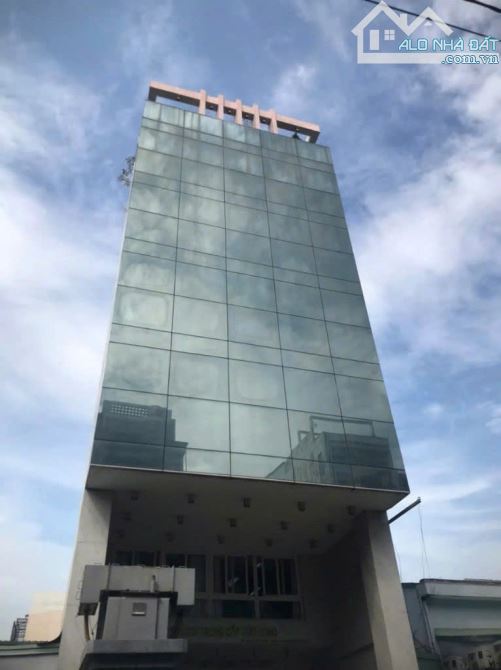 Bán tòa nhà mặt tiền Nguyễn Văn Đừng phường 6 quận 5. DT 8x18.5m (Hầm 8 lầu) giá 68 tỷ