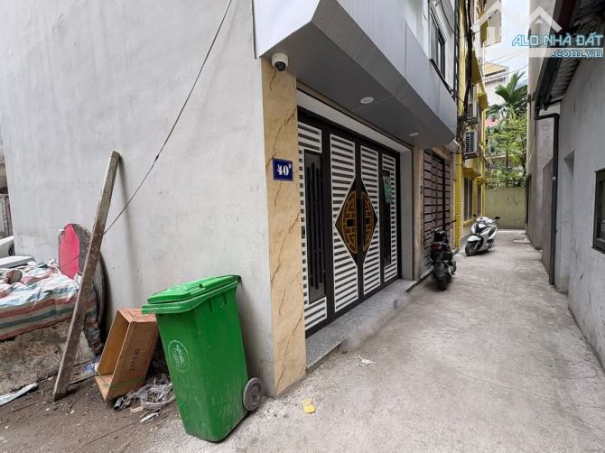 Mảnh đất vàng Trần Duy Hưng 2 thoáng , 47/60m2. 10 tỷ