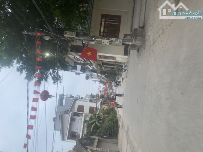Bán 60m2 đất Tương Chúc - Ngũ Hiệp, vuông đẹp, sát ô tô, Giá đầu tư