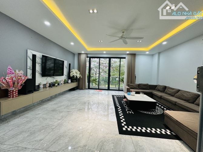 Liền kề Dương Nội, Hà Đông, LÔ GÓC 2 MẶT TIỀN, KINH DOANH, 65m x 7 tầng, chỉ 23 tỷ