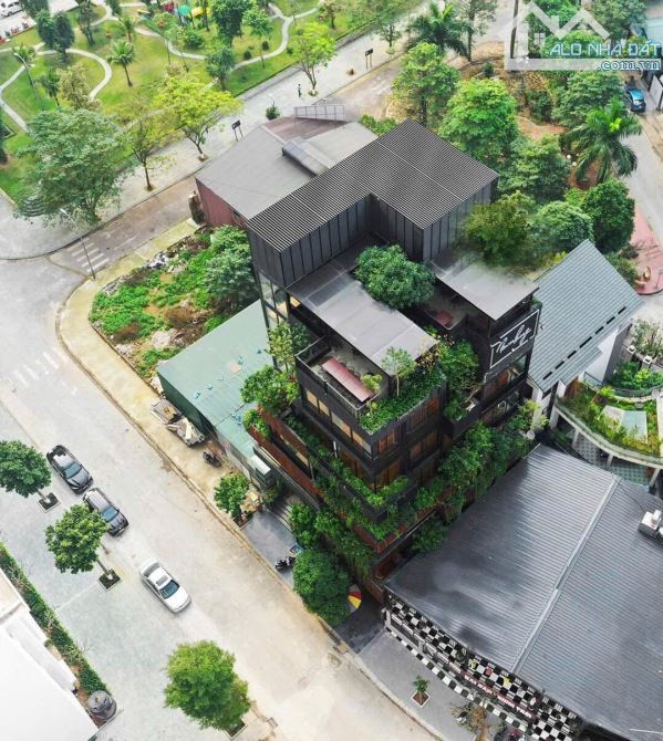 Biệt thự khủng 8 tầng view tháp đôi Tecco Tứ Hiệp TT, Dt 230m, Mt 14m, giá 68 tỷ