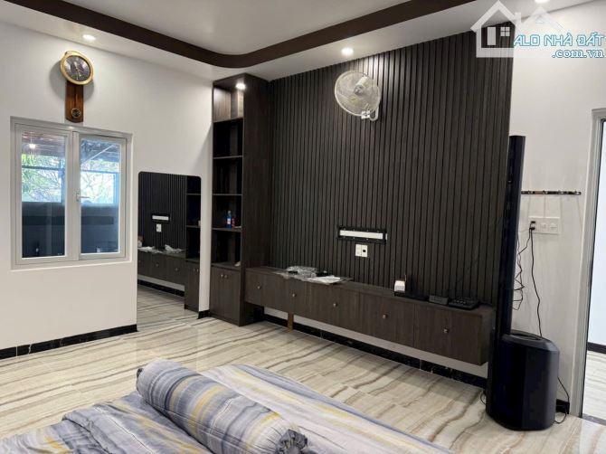 Nhà vườn 1100 m2 gần đường Võ Nguyên Giáp, Vĩnh Hiệp, TP Nha Trang giá chỉ 6,5 tỷ - 10