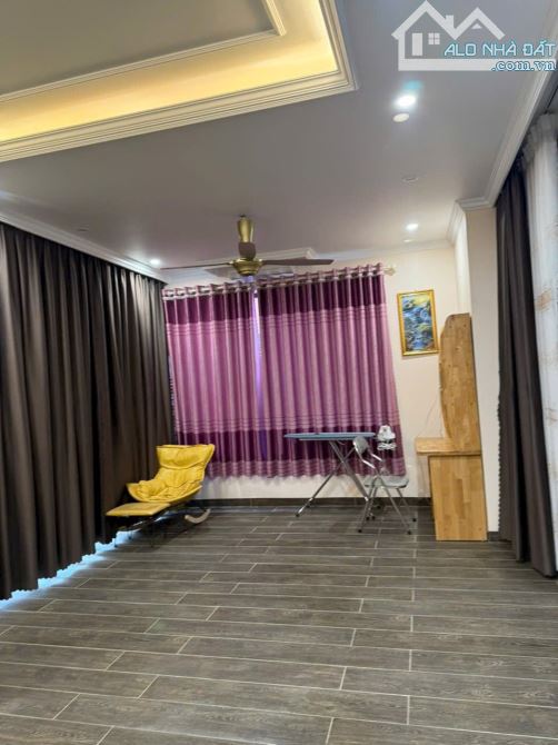 Bán nhà 4 tầng thang máy mặt phố Khu Đông Nam Cường, TP HD, 118m2, 4 ngủ, 5 vs cực đẹp - 10