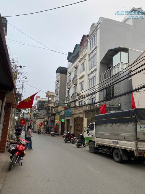 BÁN NHÀ 68M2 XÂY 6 TẦNG THANG MÁY , MẶT PHỐ KINH DOANH , Ô TÔ TRÁNH - 11