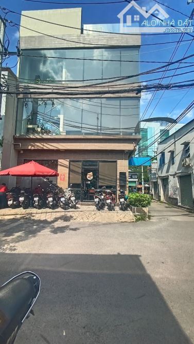 HÀNG HOT NHẤT QUẬN 12 ! Dãy nhà Trọ mặt tiền đối diện HIGHLAND Q12 - 2