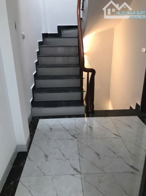 Bán nhà  Ngũ Hiệp - Tứ Hiệp mới koong VF3 đỗ cổng giá đầu tư 5.15 tỷ - 1